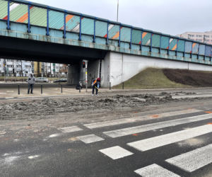 Beton zalał ulicę w Warszawie