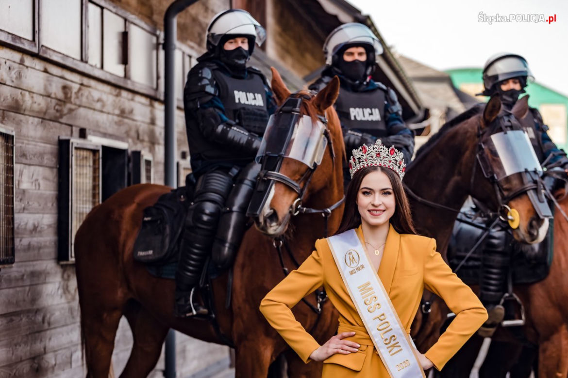 Miss Polski z Katowic wstąpiła na jeden dzień do policji. Anna Maria-Jaromin wzięła udział w teście sprawnościowym
