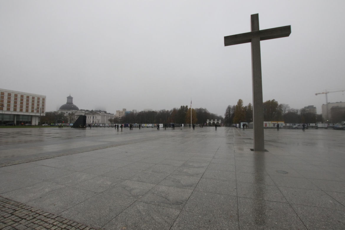 Będzie parking pod Placem Piłsudskiego? Ma się tym zająć inwestor odbudowujący Pałac Saski