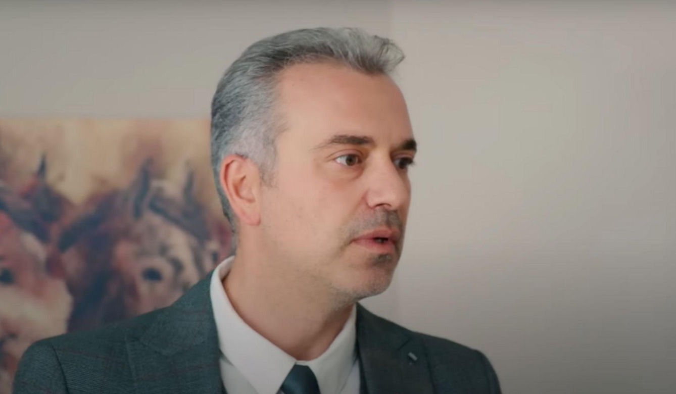 Feraye zażąda rozwodu z Bulentem.