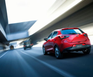 2015 nowa Mazda 2 