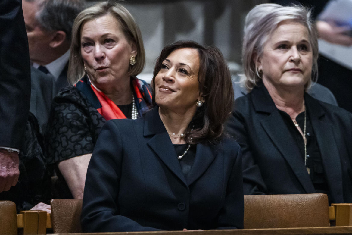 Bush, Biden i Harris wzięli udział w pogrzebie b. wiceprezydenta Dicka Cheneya