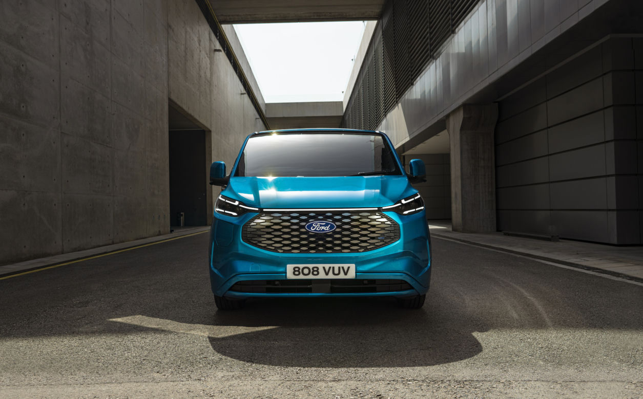 Ford E-Transit Custom (2023)
