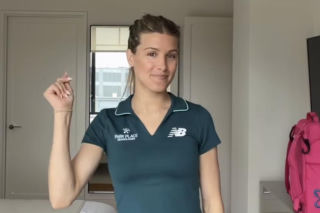 Genie Bouchard zachwycona stanikiem