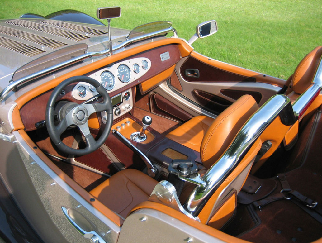 Leopard Automobile