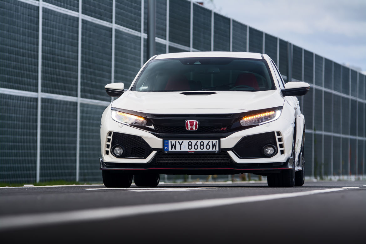 Honda Civic Type R 2.0 i-VTEC Turbo 320 KM