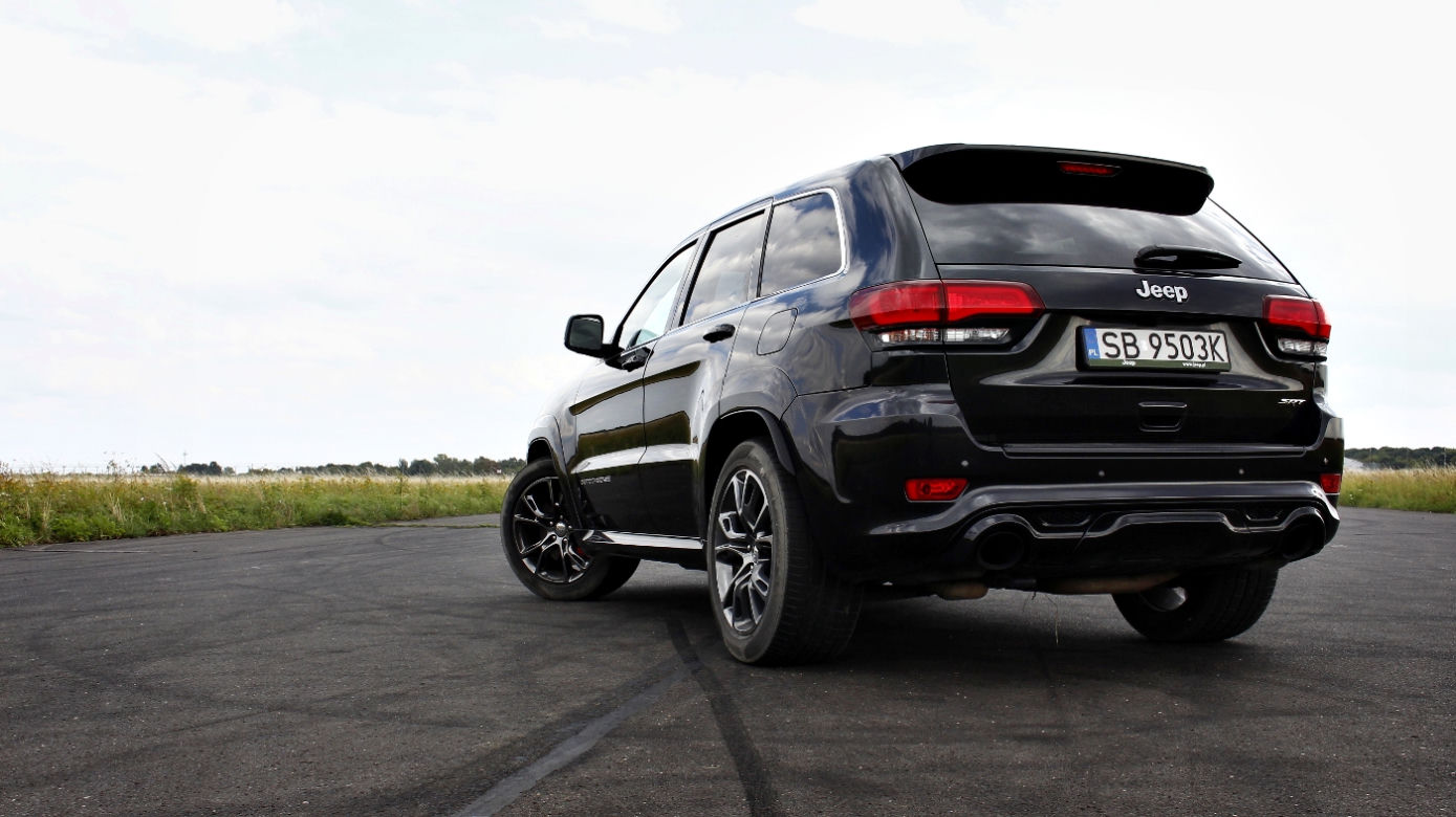 Jeep Grand Cherokee SRT 6.4 V8 HEMI
