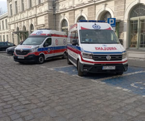 Przemyśl. Zwolnieni z pracy ratownicy wrócili do pracy [GALERIA]