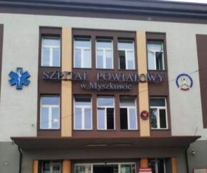 Zawieszenie porodówki w Myszkowie. Co dalej z pacjentkami?