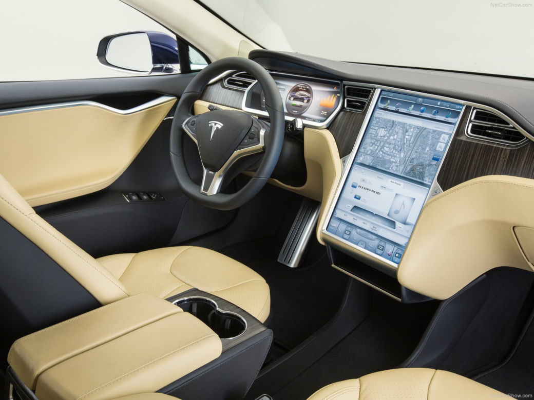 Tesla Model S 