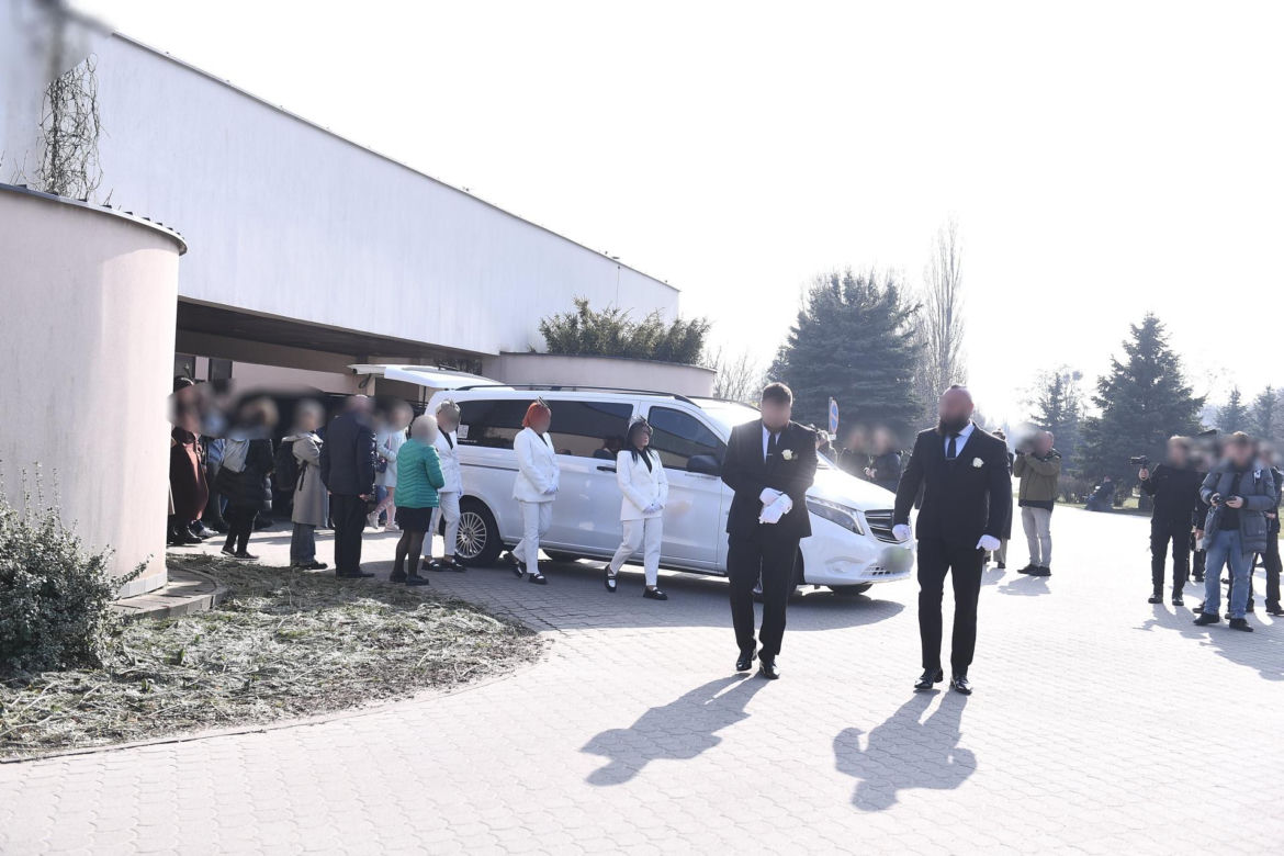 Pogrzeb Lizy w Warszawie. Od tych widoków łzy same płyną do oczu