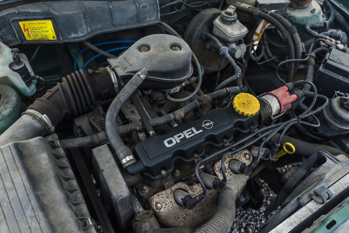 Opel Astra Classic F 1.4 8V 60 KM GL Base