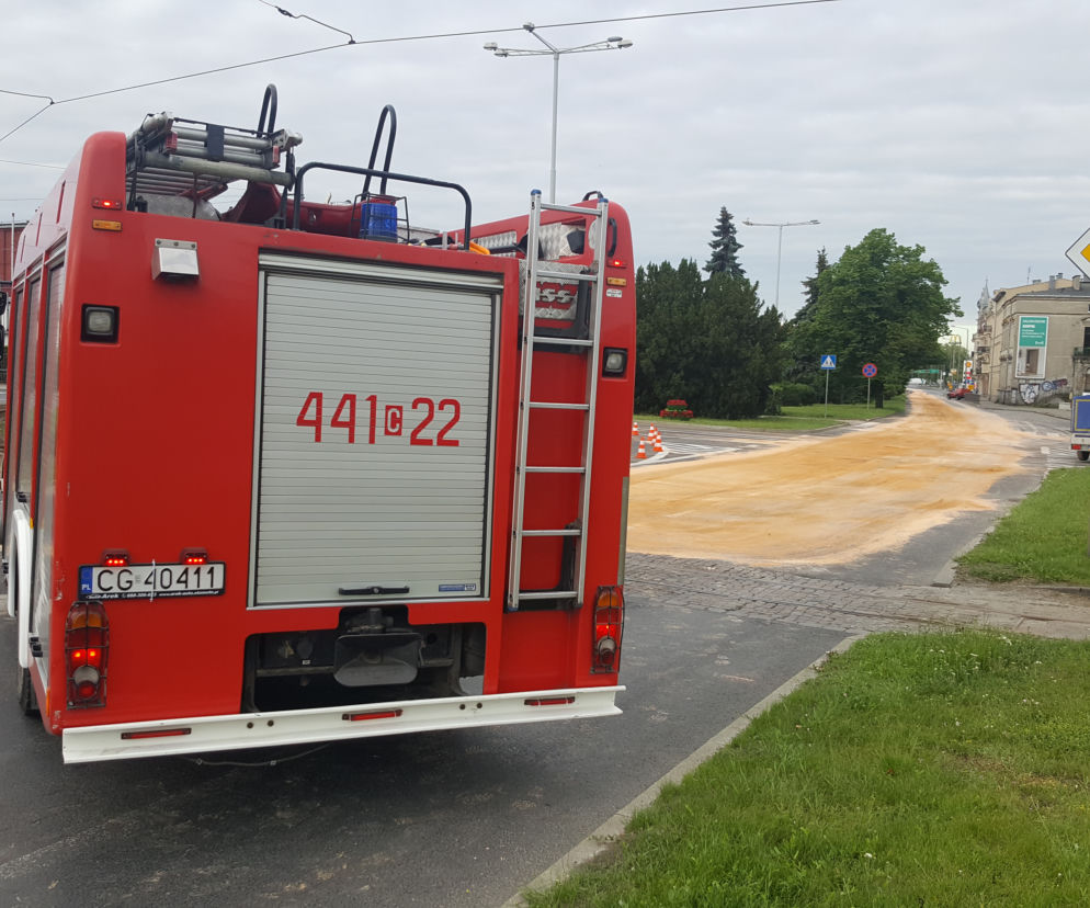 plama oleju ulica Focha Grudziądz