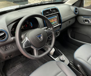 Dacia Spring - wnętrze wersji Business