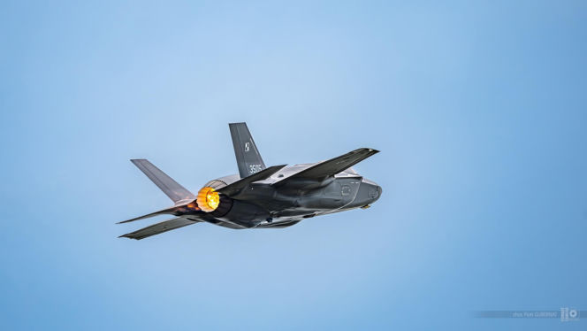 Polskie F-35 w powietrzu. Rajd "Powitanie z Polską" nad największymi miastami