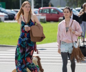 Na dobre i na złe, odcinek 645, Wiktoria (Katarzyna Dąbrowska), Blanka (Pola Gonciarz)