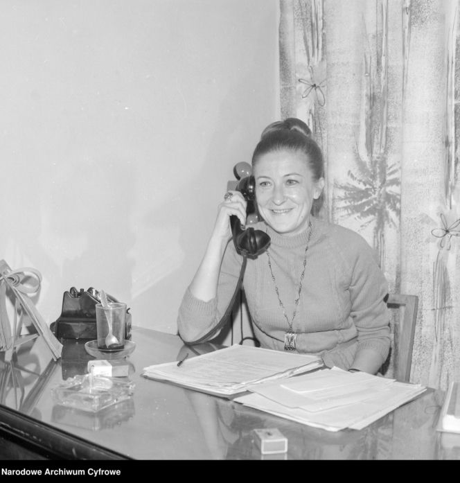 QUIZ PRL. Czy się stoi, czy się leży, trzy tysiące się należy. Tak pracowano w PRL-u