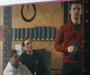 M jak miłość odc. 1924. Marcin (Mikołaj Roznerski), Olek (Maurycy Popiel), Jakub Karski (Krzysztof Kwiatkowski)