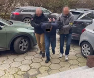 Zabrali gotówkę i kosztowności, ale nie zdążyli uciec. Akcja policji pod Lublinem