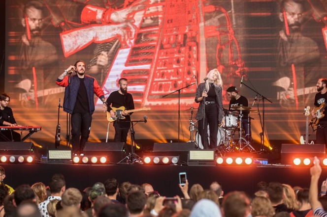 Rapująca Brodka i Rogucki jako król disco. Męskie Granie porwało Wrocław! 