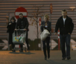 Premierowa oddała mu córkę i samochód