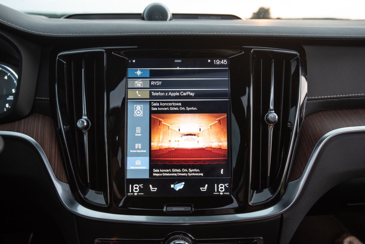 Volvo V60 D4 AWD Cross Country Pro