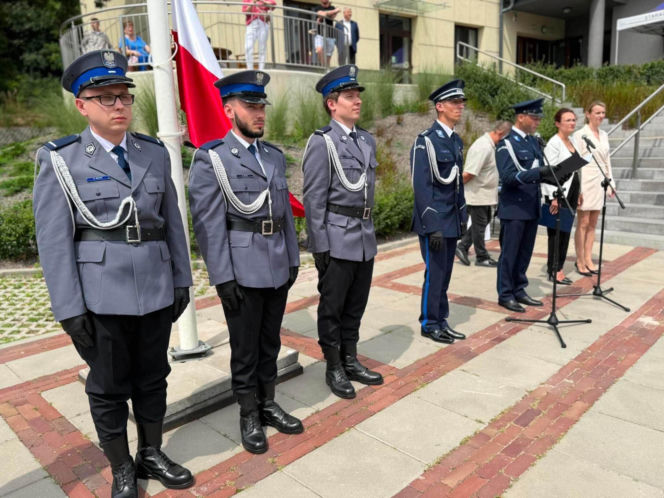 Święto Policji w Starachowicach. Uroczyste awanse, rodzinny piknik i podziękowania