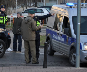 Zablokowana ul. Banacha. Rozszczelniły się butle z acetylenem!