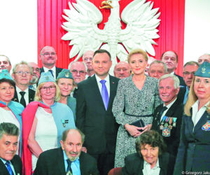 Kwiaty dla bohaterów. Upomnienie dla burmistrza