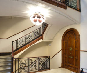 Oświetlenie schodów