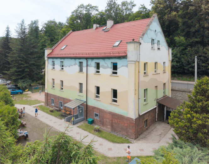 To najpiękniejsze średniowieczne miasto w województwie śląskim. Zachwyca zabytkowym rynkiem
