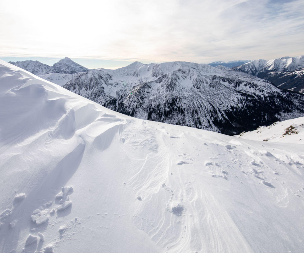 Gwałtowny nawrót zimy. Wzrosło zagrożenie lawinowe