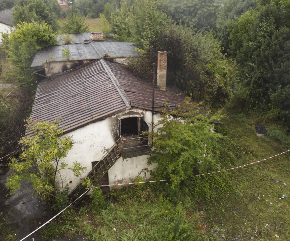 Pożar budynku w Cieszycach pod Wrocławiem