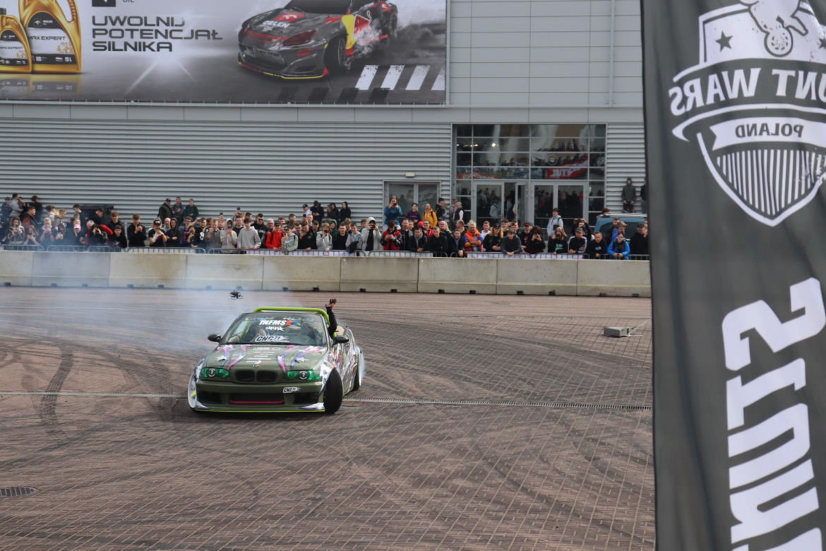 Poznań Motor Show 2024: Tak wyglądają pokazy driftu