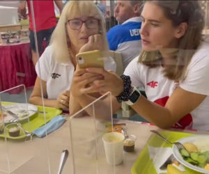 Stołówka w wiosce Olimpijskiej w Tokio