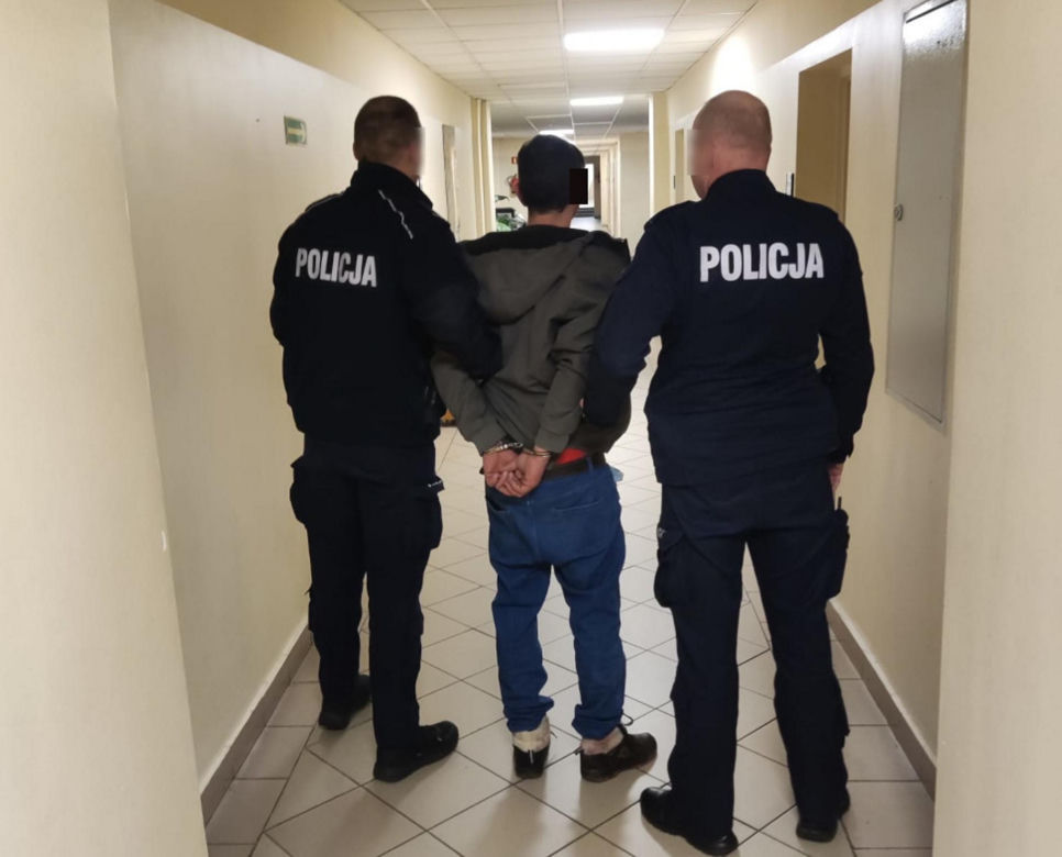  Zatłukł kolegę karniszem. Chwilę wcześniej siłowali się na rękę 