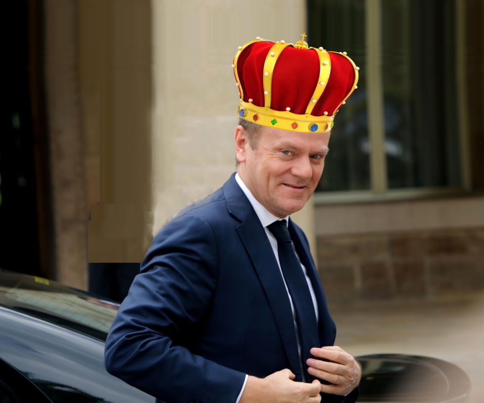 MĘŻYDŁO UWAŻA, ŻE TYLKO KRÓL NAM POMOŻE.