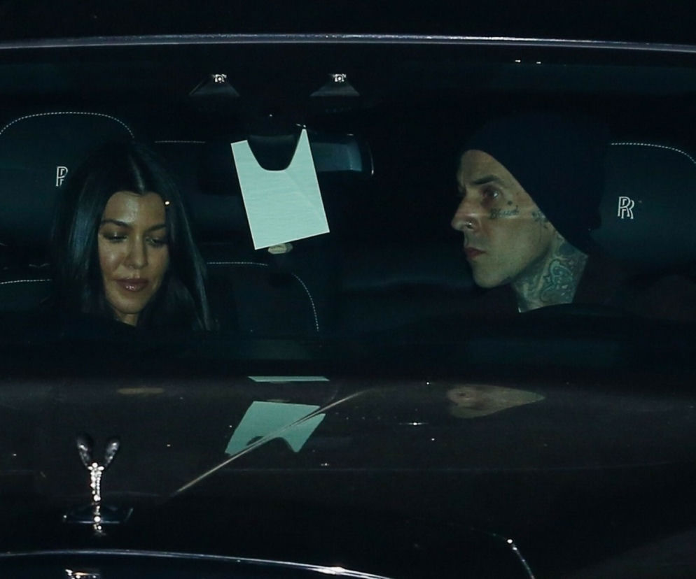 Kourtney Kardashian i Travis Barker na kolacji