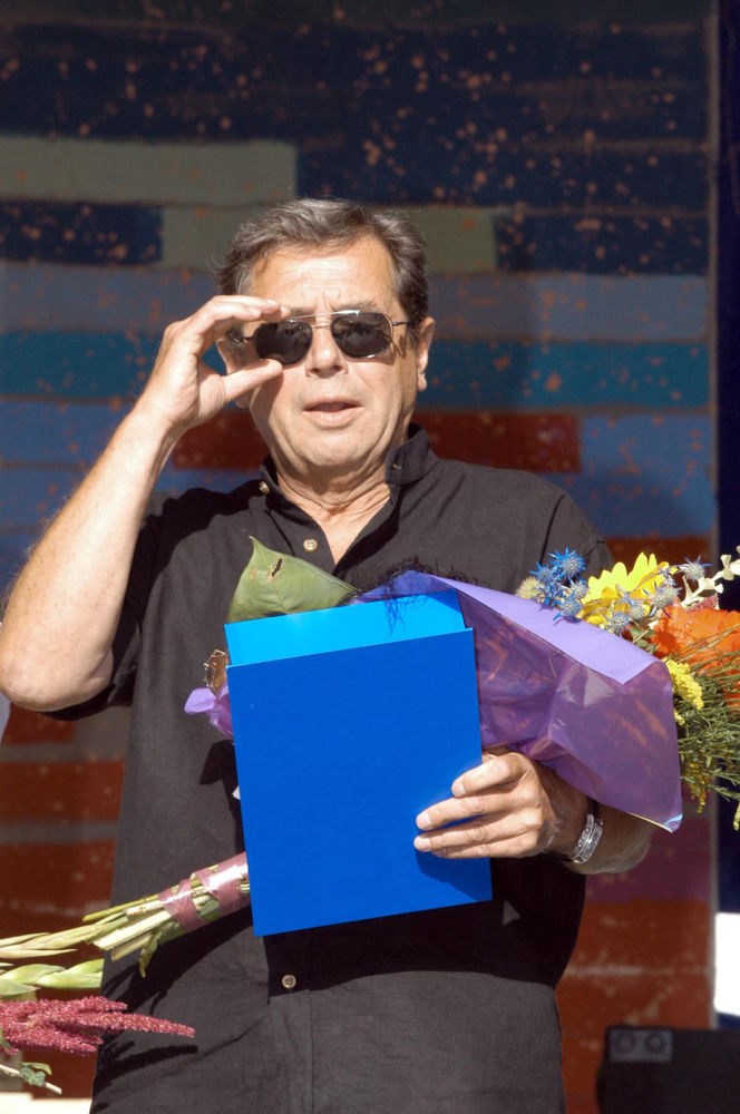 Niegdyś bożyszcze tłumów jako Janek Kos. Tak przez lata zmieniał się legendarny aktor Janusz Gajos