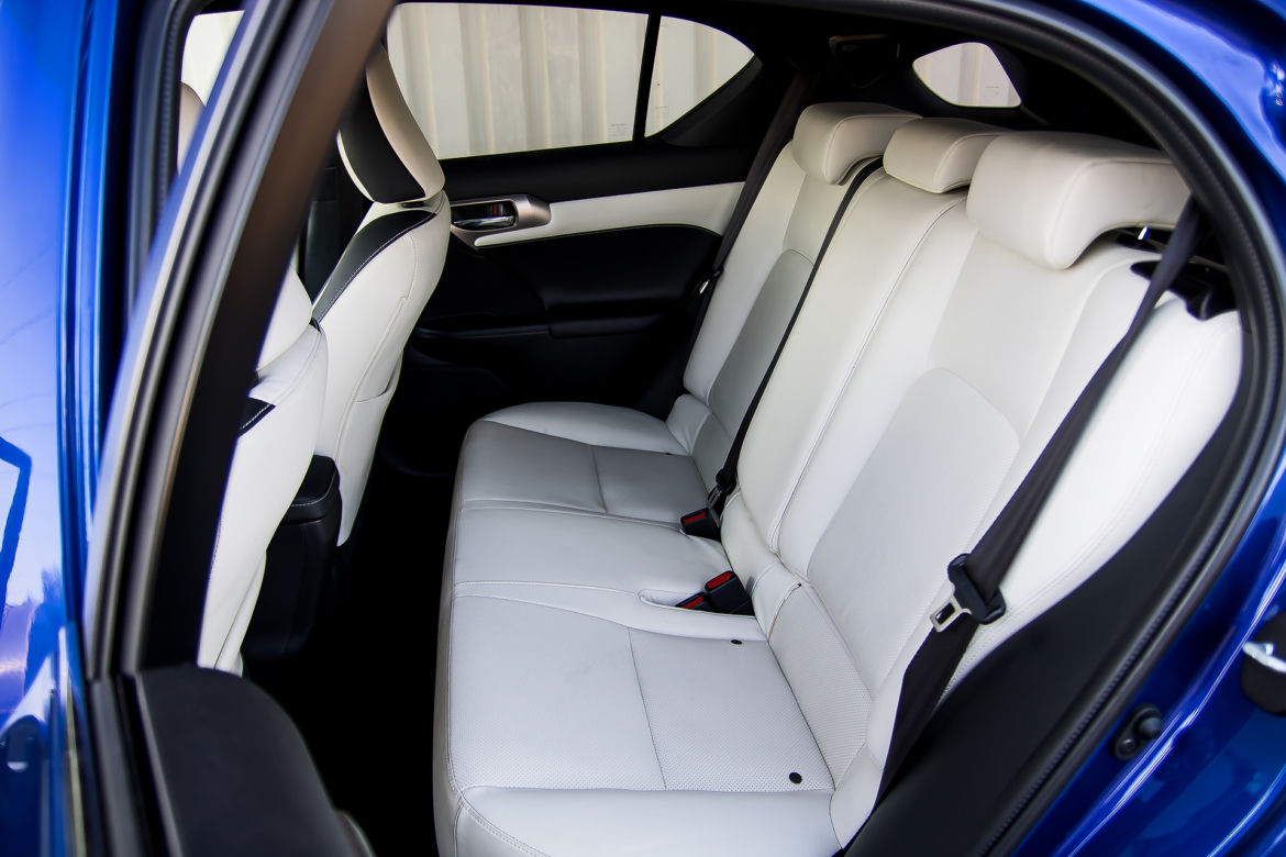 Lexus CT 200h F Sport 1.8 Hybrid 136 KM