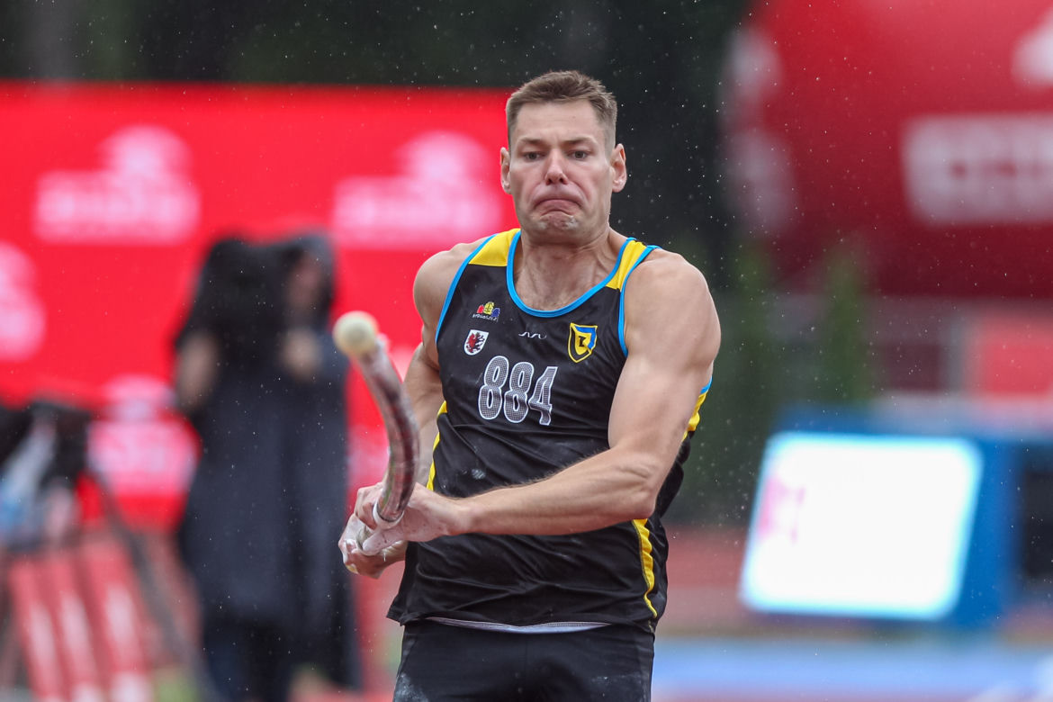   Tokio 2020: Paweł Wojciechowski pokazał obrzydliwe robale