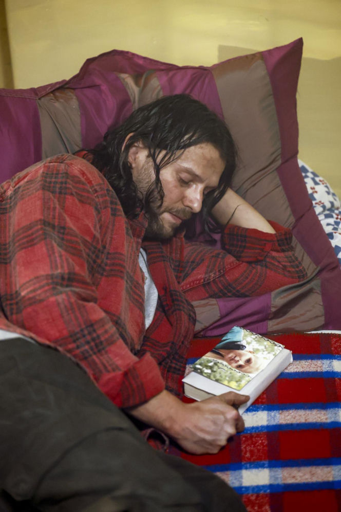 "Pierwsza miłość": Mateusz Kościukiewicz wraca jako Paweł Krzyżanowski