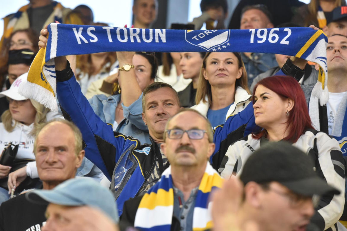 PRES Grupa Deweloperska Toruń - Betard Sparta Wrocław. Zdjęcia kibiców i zawodników z półfinału PGE Ekstraligi na Motoarenie