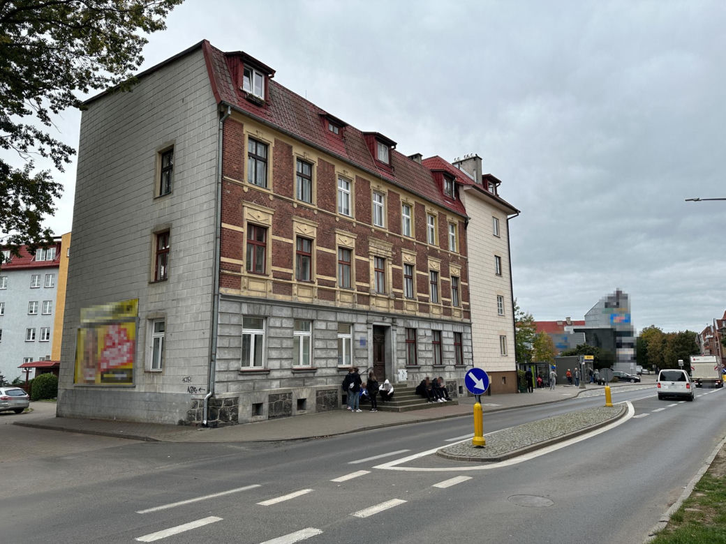 Pani Irena trafi na bruk?! 75-latka ma się wynieść z mieszkania komunalnego
