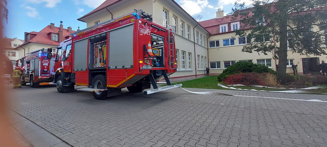 Próbna ewakuacja w zamojskim "rolniczaku"