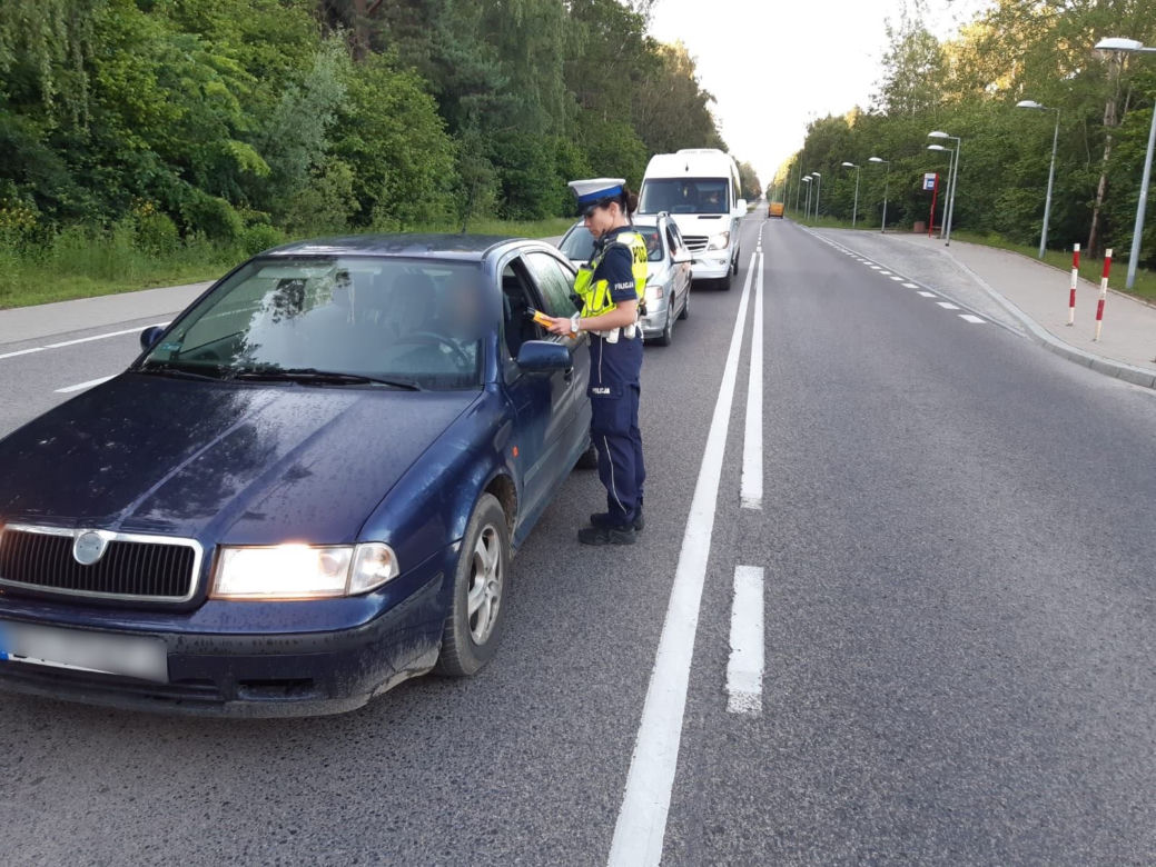 "Trzeźwy Poranek" w woj. podlaskim. Policjanci sprawdzali trzeźwość kierowców