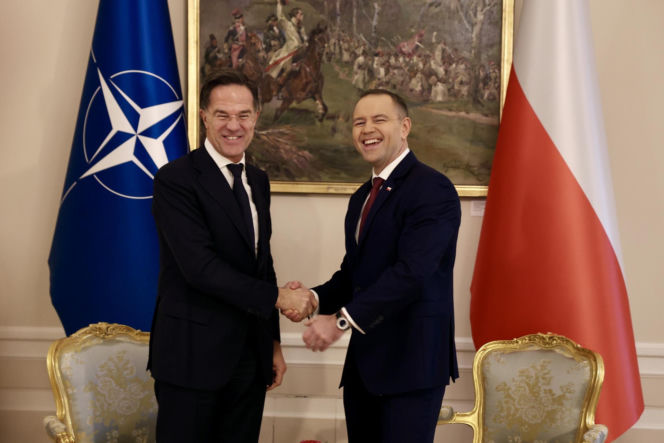 Rutte na spotkaniu z Nawrockim