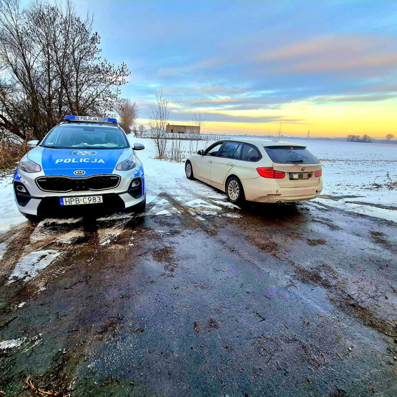 Pędził przez miejscowość, na podwójnym gazie. Zastopowali go policjanci z Góry