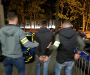 Z ciężarną partnerką przyjechał do szpitala. Zaczął bić personel