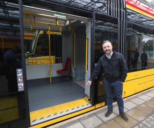 Nowy tramwaj wyjechał warszawskie tory! 